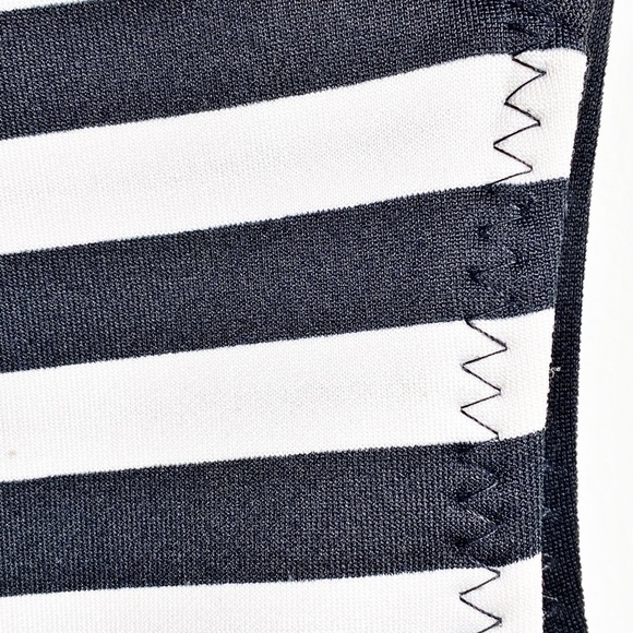 MICHAEL MICHAEL KORS Black & White Stripe Bodycon Sheath Dress, Size 2 - Picture 5 of 10